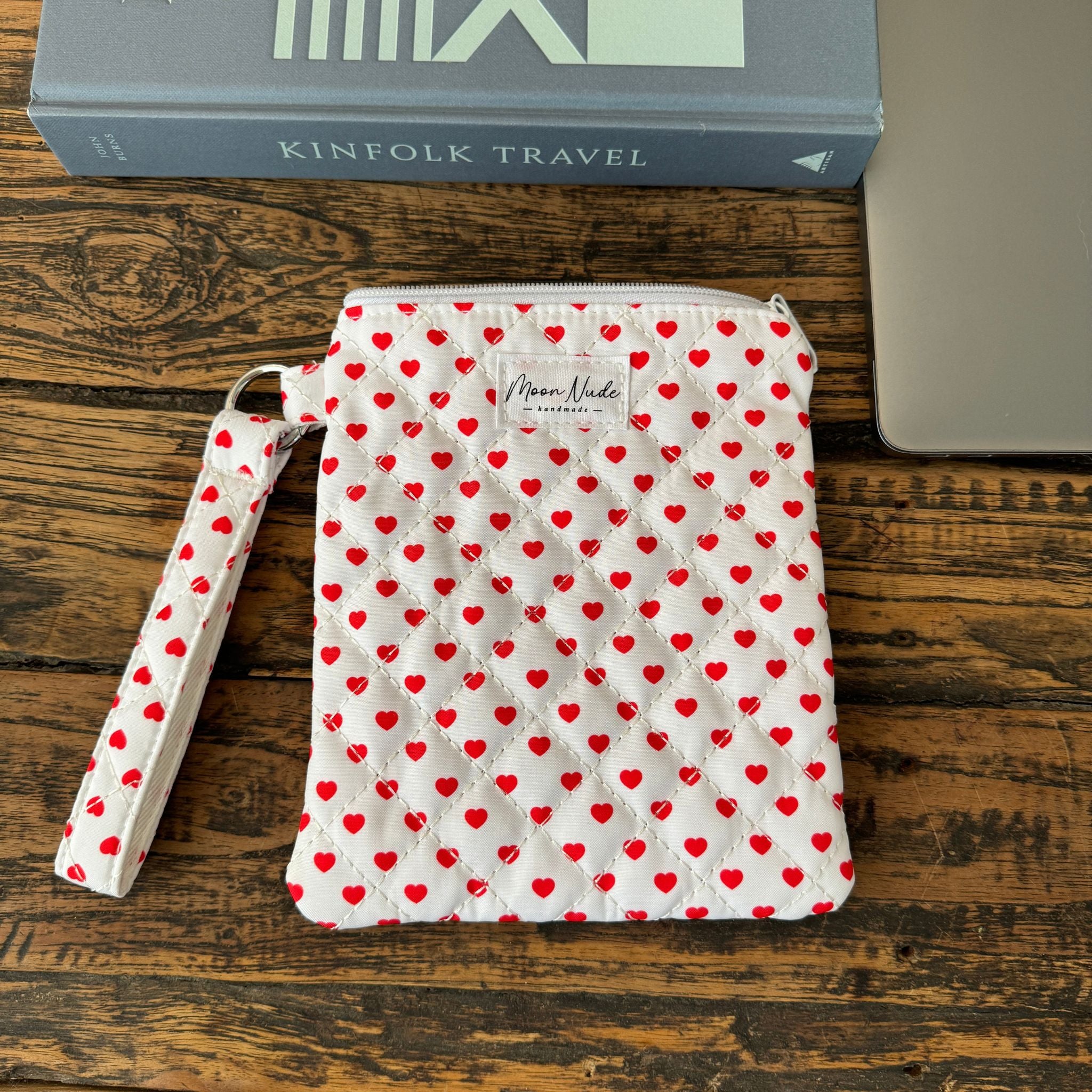 Valentine eReader Pouch